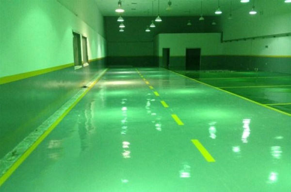 雨季環(huán)氧地坪漆施工應(yīng)考慮到哪些地方？